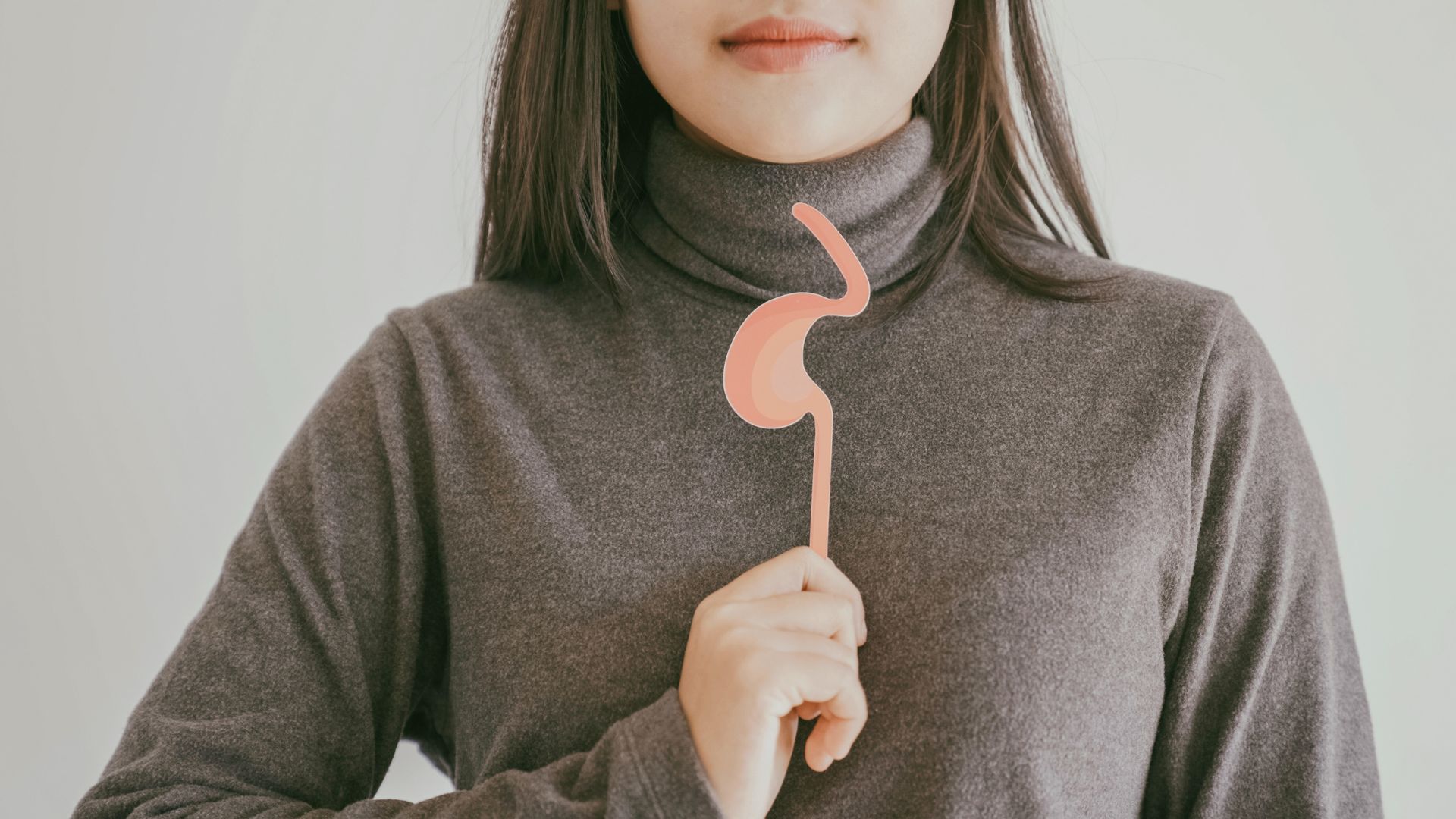 Descubra tudo sobre a cirurgia para câncer de esôfago, incluindo tipos, recuperação e inovações no tratamento.